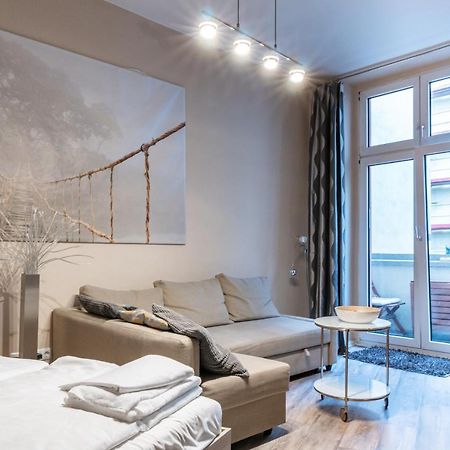 Upmarket Studio With Balcony In Friedrichshain Appartement Berlijn Buitenkant foto
