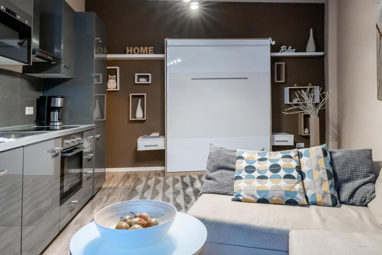 Upmarket Studio With Balcony In Friedrichshain Appartement Berlijn Buitenkant foto
